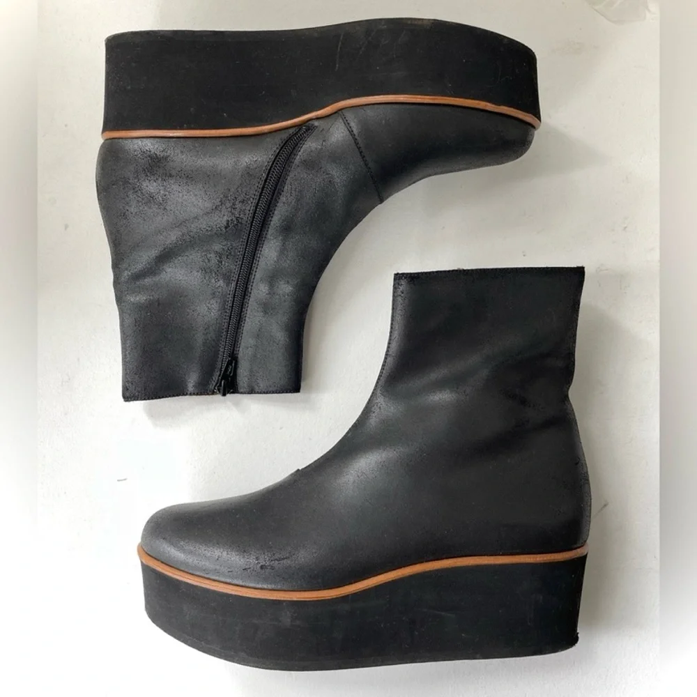 MM6 MAISON MARGIELA | 38.5 / 8 | La Garçonne Waxed Boot Platform Cracked Leather